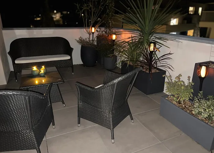 Appartamento Le Joyau Nimois - Grande Terrasse Avec Parking