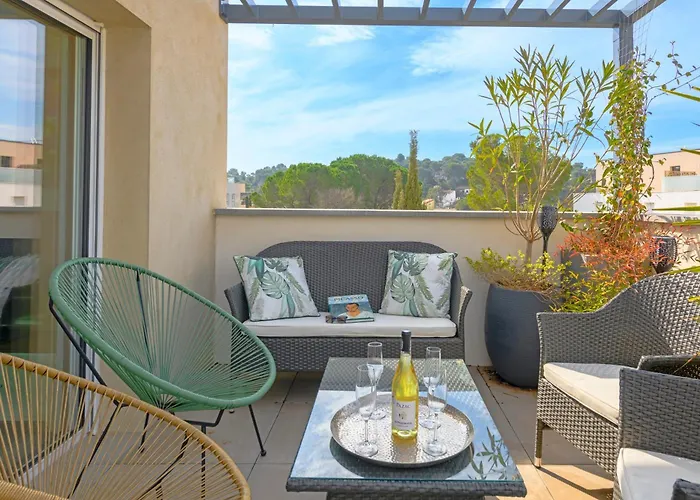 Le Joyau Nimois - Grande Terrasse Avec Parking Appartamento Nîmes