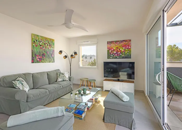 Le Joyau Nimois - Grande Terrasse Avec Parking Apartamento *